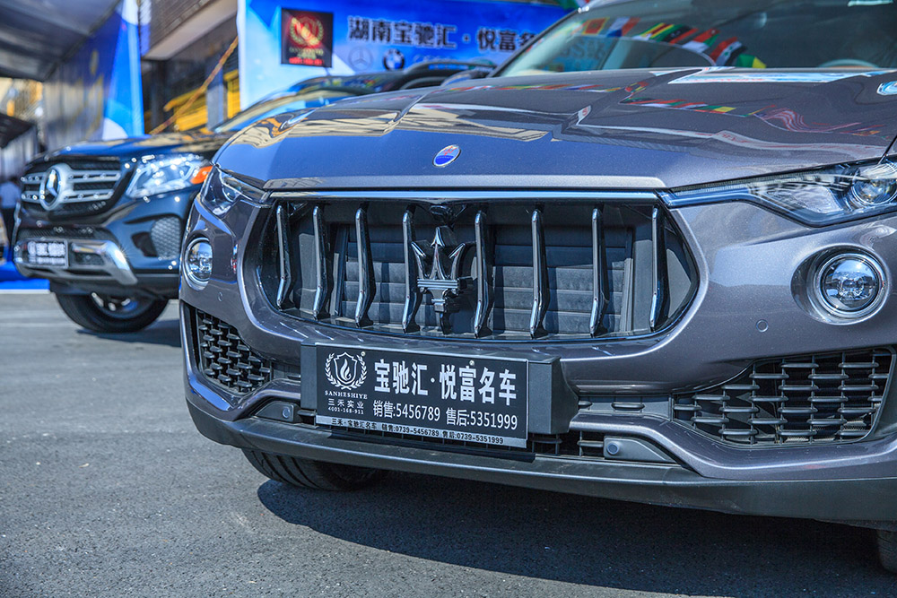 【車展第一天】遇到那個TA，放棄蘋果8......